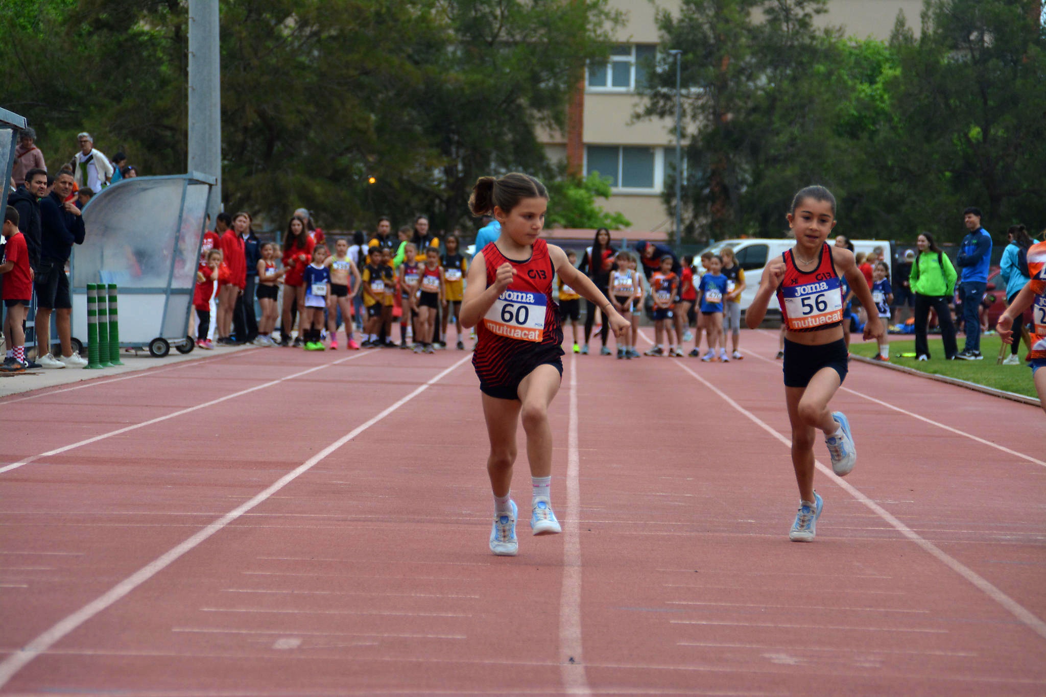 Club Atletisme Badalona - Escola